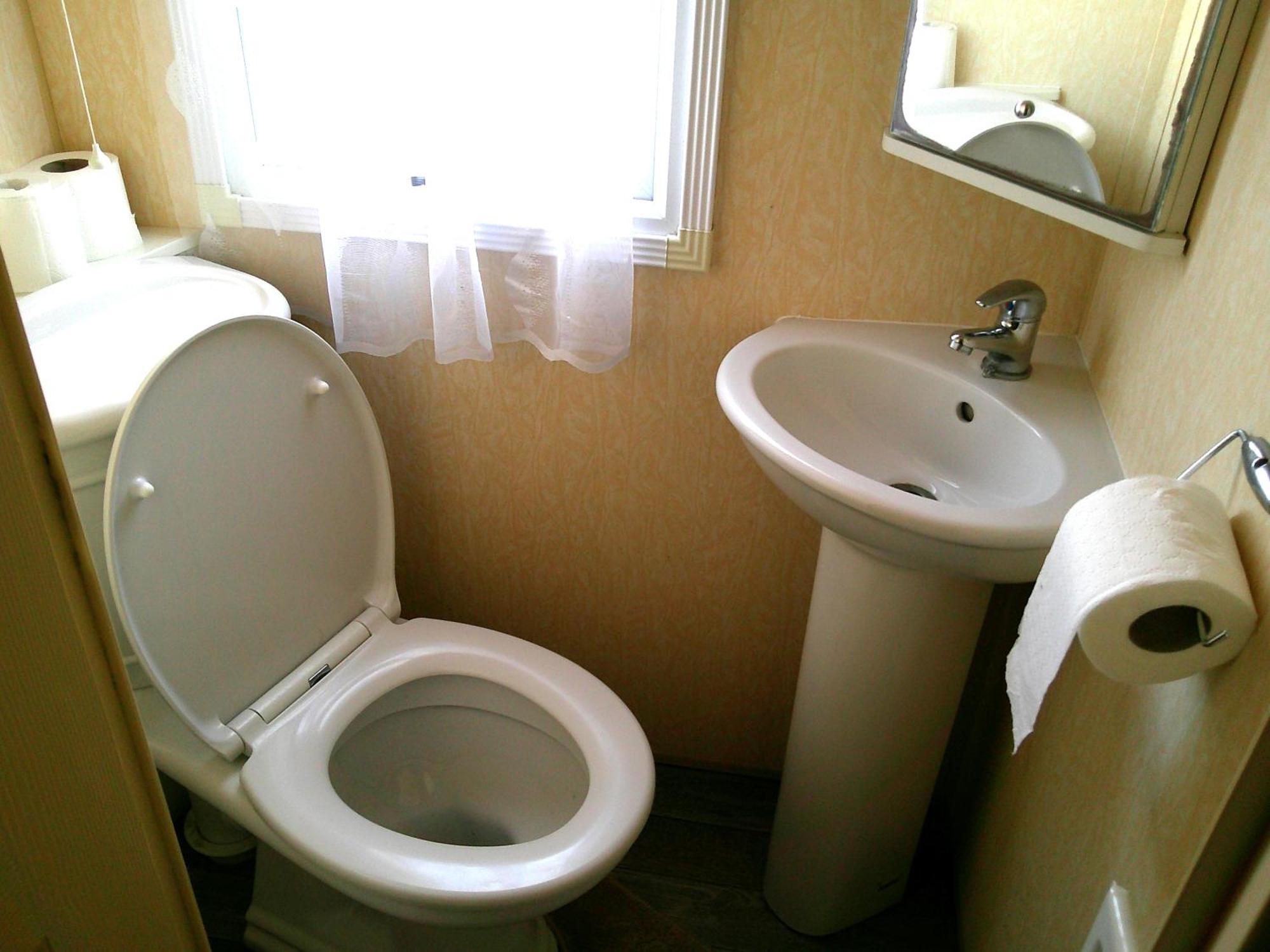 8 Berth Central Heated Golden Palm Chapel Saint Leonards Luaran gambar